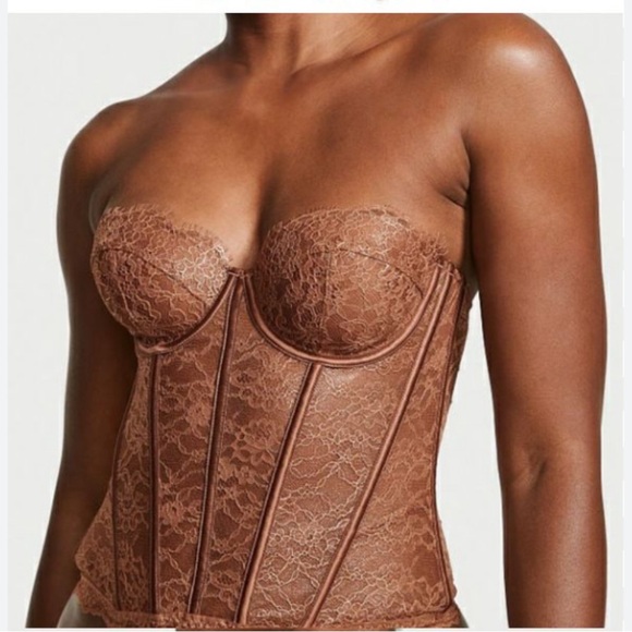 Victoria’s Secret Lace Corset - Picture 1 of 7